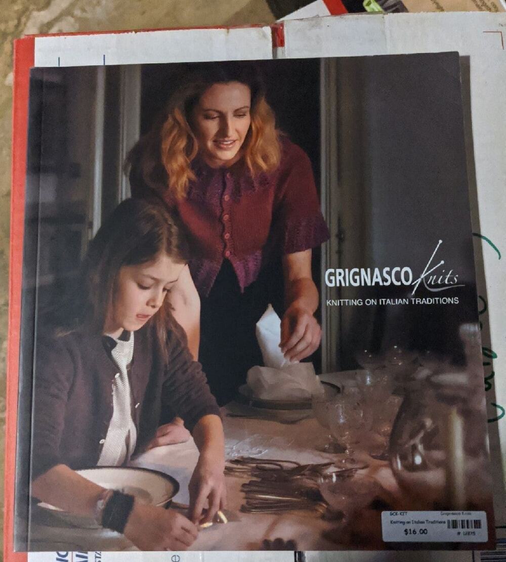 Grignasco Knits Softcover knitting book